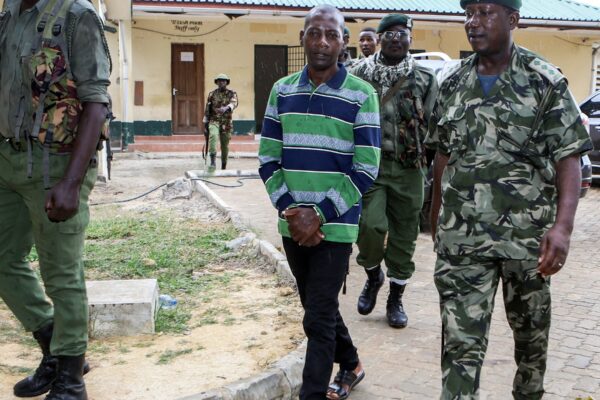 Líder de culto condenado por homicidio múltiple en Kenia