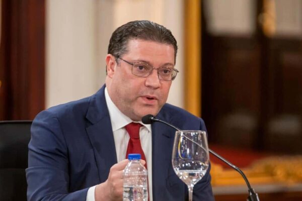 Gobierno Dominicano Detalla Subsidios a Combustibles para Mitigar Aumento de Precios