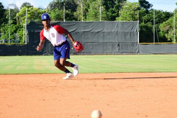 Sena y Reyes liderarán el talento dominicano en el Premundial U-18 de béisbol