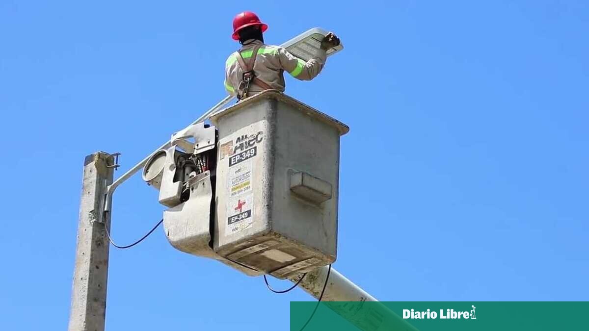 Edeeste informa sobre robos de luminarias en Santo Domingo