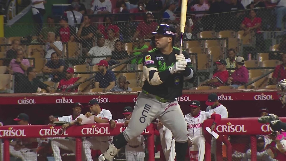 Leo Bernal jugará en Lidom hasta que su cuerpo lo permita