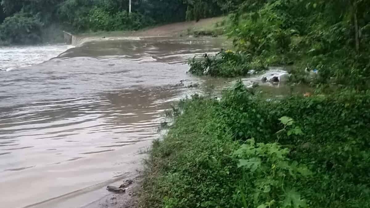 Comunidad de La Piedra exige la construcción del puente Isabelita en El Seibo