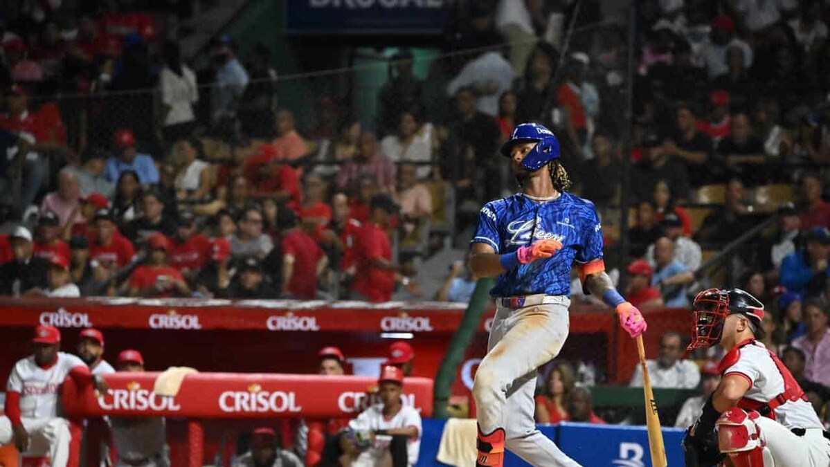 Los Tigres del Licey Triunfan con Fuerza ante los Gigantes del Cibao
