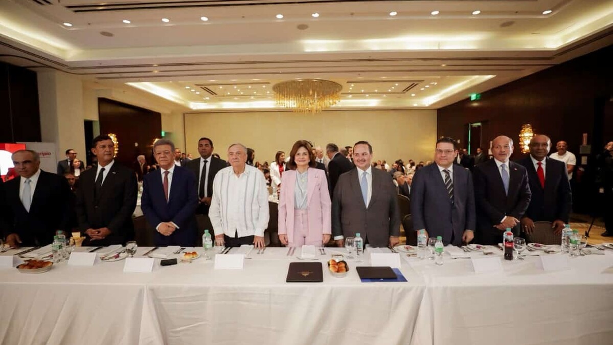 Raquel Peña Asiste a Conferencia Sobre Retos Económicos en República Dominicana