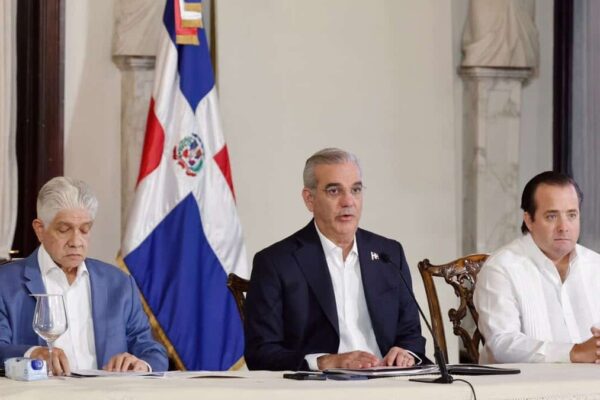 El Gobierno Dominicano Detalla Inversiones en Infraestructura Financidas por Aerodom