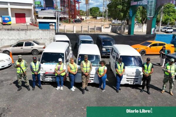 Retención de vehículos en Santo Domingo por parte del Intrant