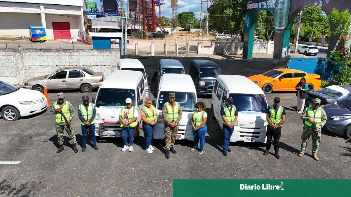 Retención de vehículos en Santo Domingo por parte del Intrant