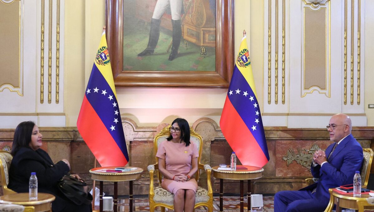 Venezuela Enfrenta Tensiones Sobre Democracia Bajo Observación de EE. UU.