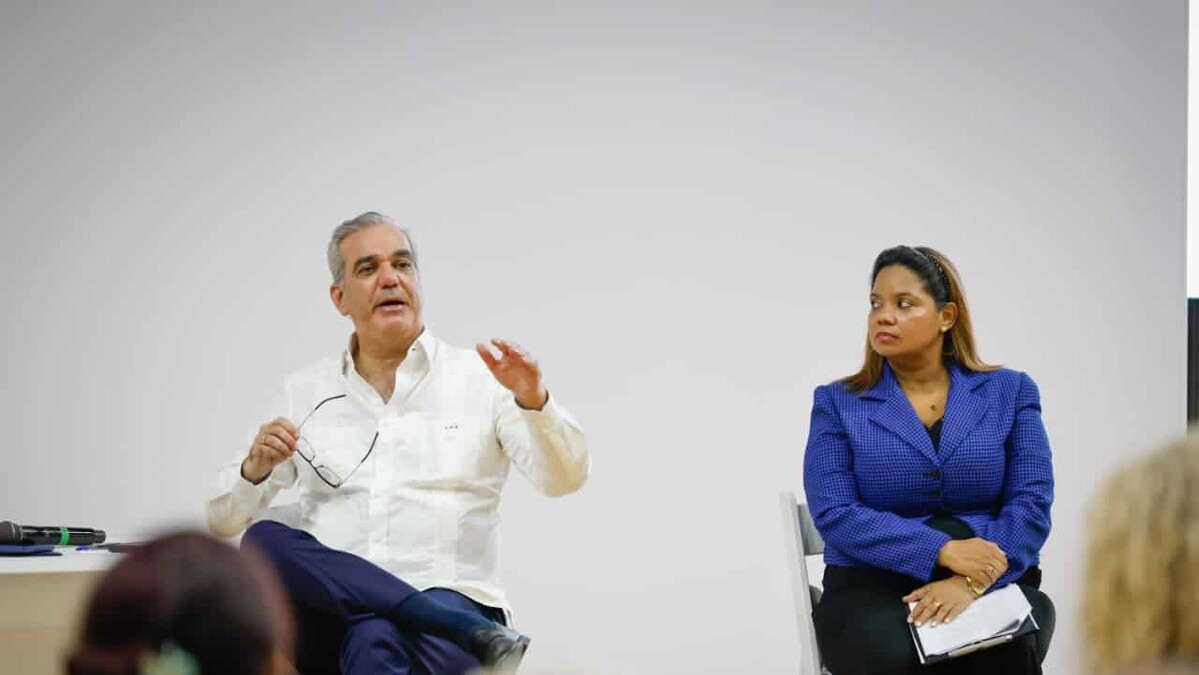 Abinader advierte a bandas haitianas sobre la frontera: “Si se acercan, la pasarán mal”