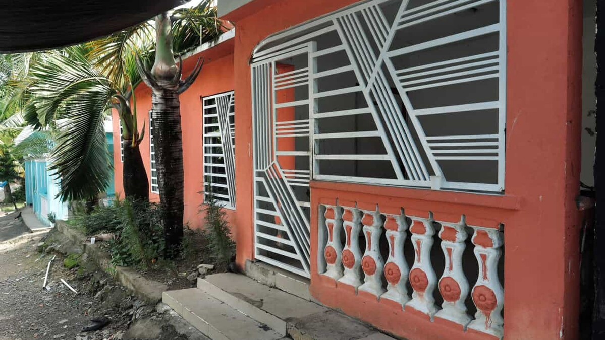 Tragedia en Villa Mella: Hombre decapitado por un amigo cercano