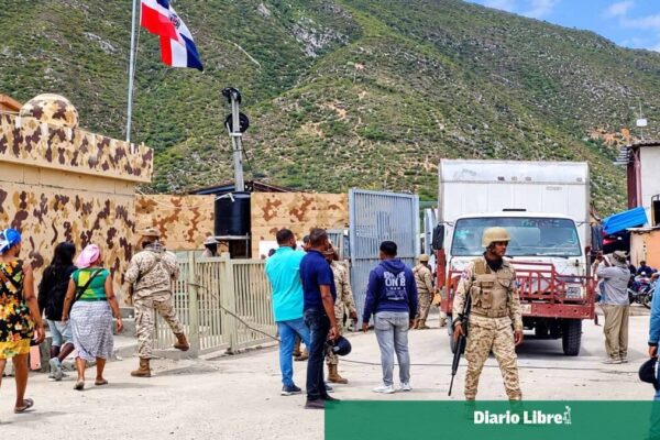Comercio se mantiene activo en Jimaní a pesar de la tensión fronteriza con Haití
