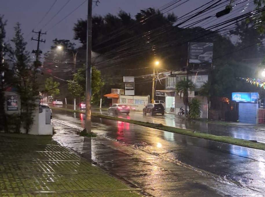 Indomet pronostica lluvias moderadas a fuertes para este martes en varias provincias