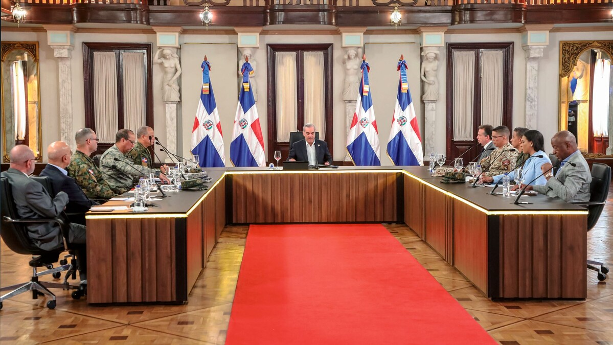 Abinader Rechaza Intervención Militar en Haití pero Refuerza la Frontera