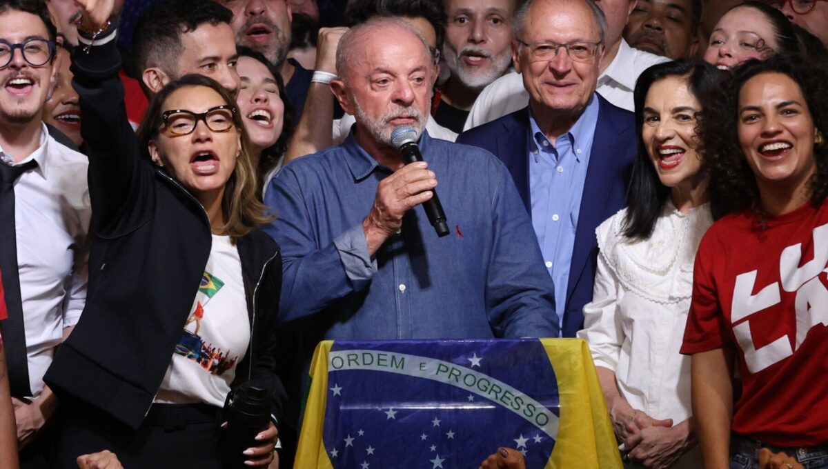 Resultados Sorprendentes en las Elecciones de Serbia y Brasil