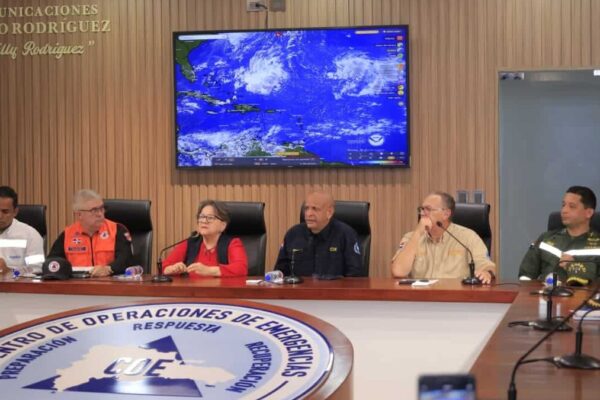 Rueda de Prensa del COE sobre Alertas por Lluvias en el País